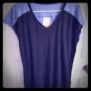 Work out shirt cut out back